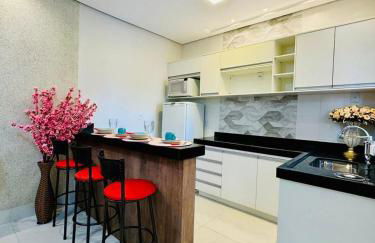 INCRIVEL FLAT 3 MINUTOS do CENTRO COM CHURRASQUEIRA E AR CONDICIONADO - Foto 13