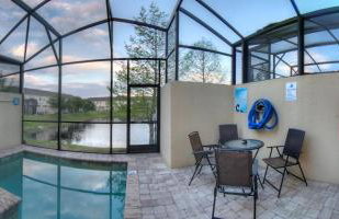 4 Bedroom SunHaven Townhouse with Pool Near Disney - Foto 15