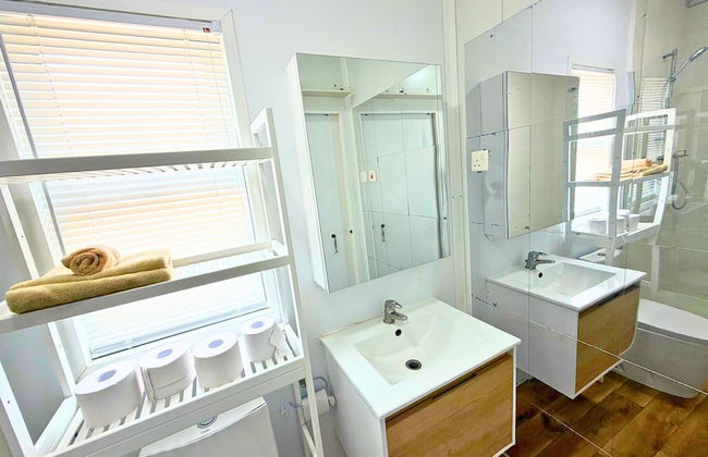 Zanzibar Beach House- South - Photo 26