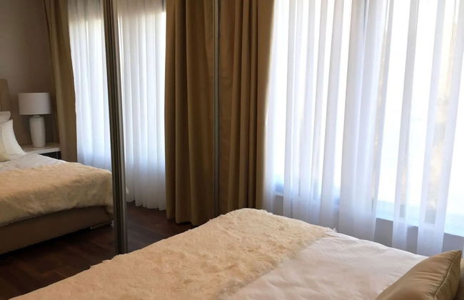 Modern Villa With Private Heated Pool and Lounge Area for a Relaxing Stay - Foto 3