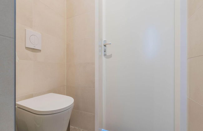 Lakeside Home With a Jetty - Foto 27