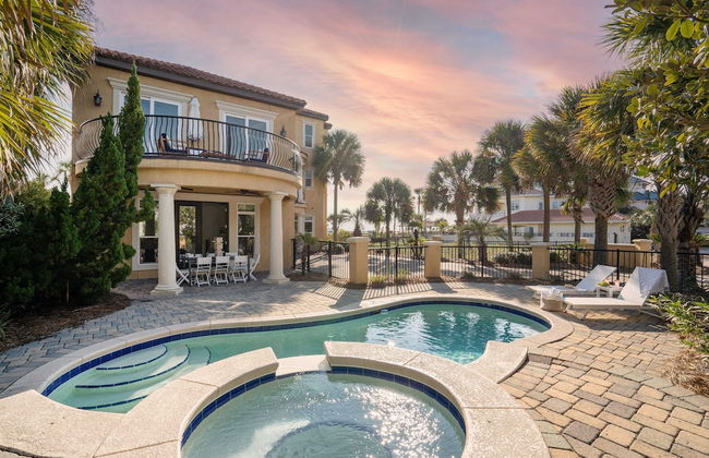 Florence by Avantstay Villa Steps From Beach - Foto 1