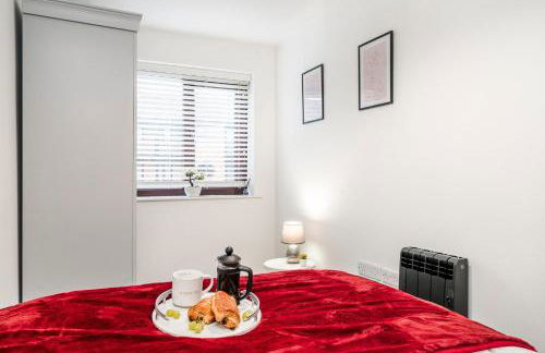 Great Location 2 Bedroom House in Nottingham, Private Garden, Fast Wi-Fi and Free Parking - Photo 23