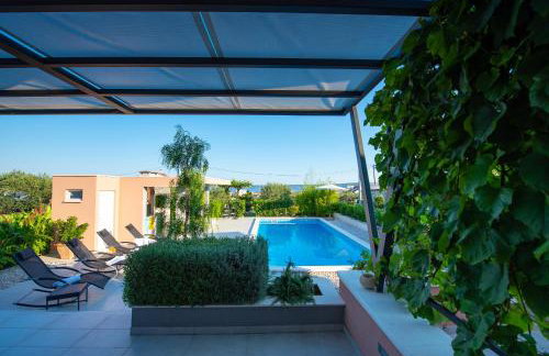 Villa Toni with 5 bedrooms and heated pool - Photo 6