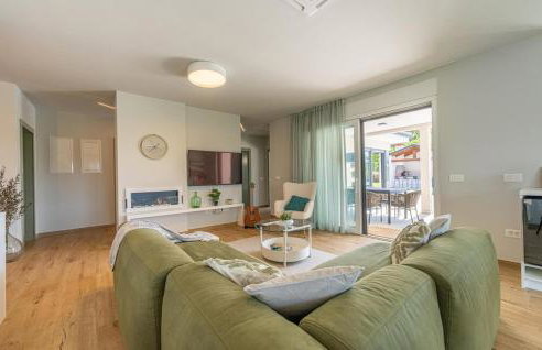 Villa Green Forest with wellness and heated salty pool - Photo 18