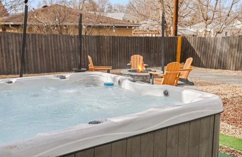 The ColoRadical Crashpad with Hot Tub & Fire Pit - Foto 8