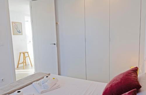 Loft Deluxe, Luminoso, Parking y Piscina - A 100 m del Mar AC - Photo 12