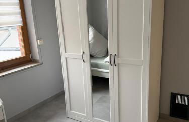 WG-Zimmer-Monteurzimmer-Ferienwohnung bis 10 Personen - Foto 17