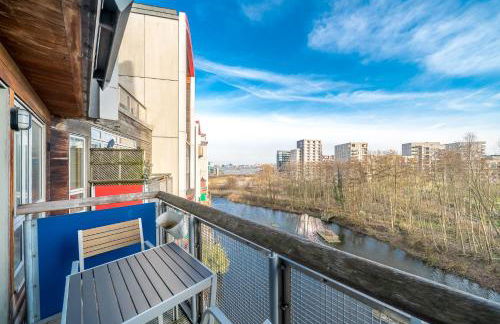 Lovely 3BD Flat, Parking, sleeps SIX close to O2 - Foto 50