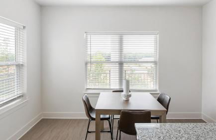 Landing Amazing 3BD Pool Yoga Studio - Photo 11