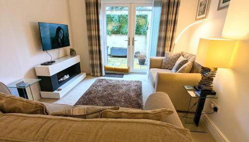 2 Bedroom Unique Converted Constabulary - Foto 3