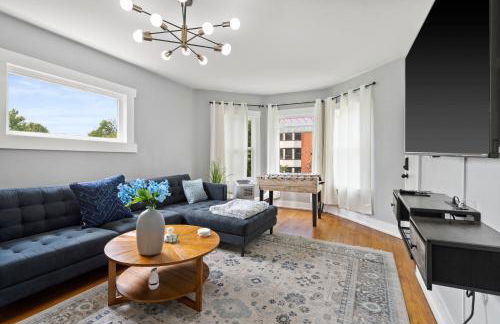 Newly Renovated 2BR by SU, Zoo, Destiny & Downtown - Foto 7