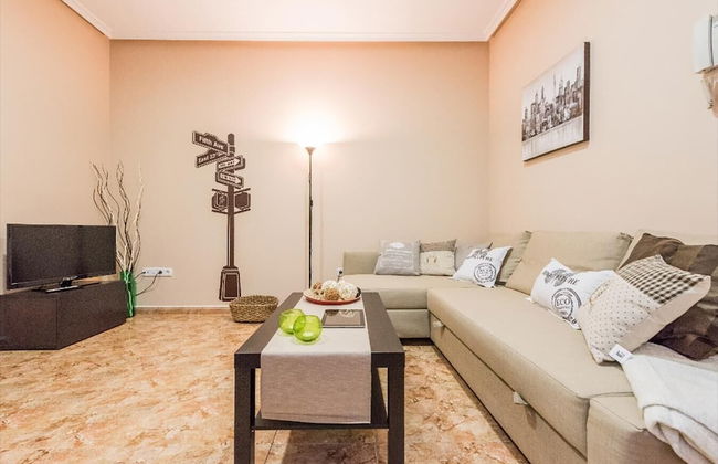 Delightful Apt. Historic District - Sol - Photo 10