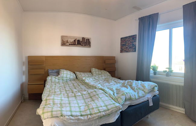 4 Bed Apartment With Balcony in Karlskrona - Photo 2