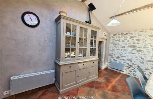 La Dorgisière - Ferme du XVIIe rénovée, grand jardin arboré à 15 min du Puy duFou - Foto 11