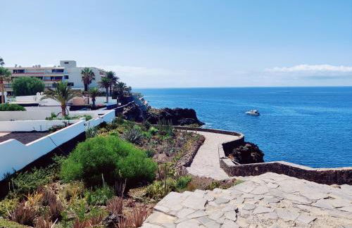 MARAVILLA Suite Seaside by lAmOnDaos - Heated Pool - - Foto 74