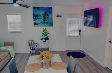 Country Blue Getaway by the Ranch Fields - Foto 4