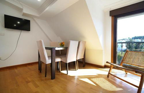 GALIHOST - Precioso ático en pleno centro de O Grove - Photo 48