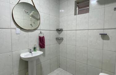 Casa Ampla com Piscina, Churrasqueira, Bilhar, Pebolim, Ping-Pong - Foto 18