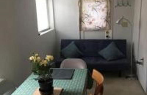 Private Entrance Your Own Suite near UW - Foto 1