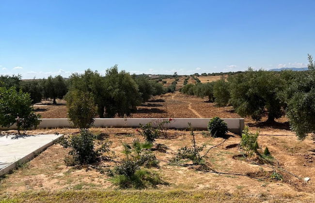 Cheerful 2-bedroom Villa With Pool - Foto 13