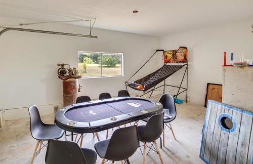 Blue Ridge Retreat on 10-Acre Farm Rural Reset! - Foto 24