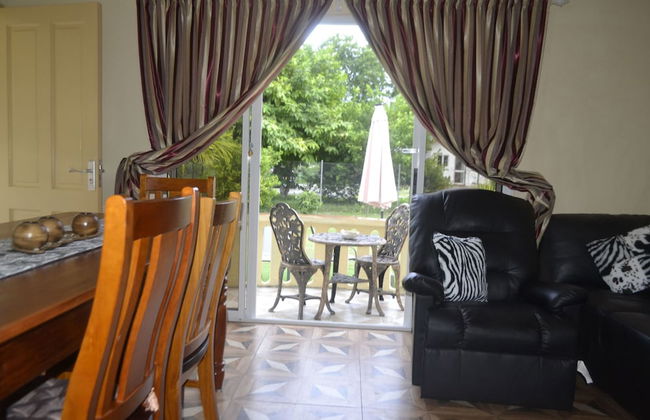 My Ozi Perl Self Catering Guest House - Foto 12