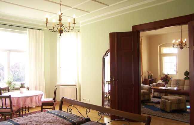 Hotel Appartement Villa Ulenburg - Photo 1