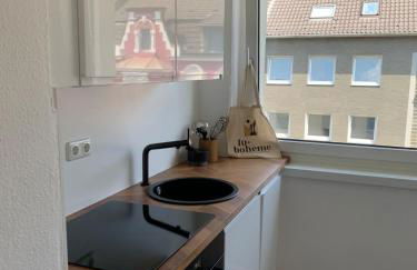 Rüttenscheid Design Apartment mit Balkon Office - Foto 17
