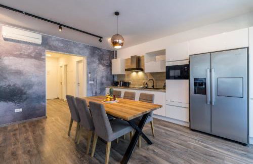 The Island Home - Korkya Luxury Apartments - free garage parking - Foto 40