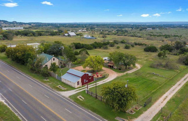 Gorgeous Barn Cabin 10min From Main St! - Foto 39