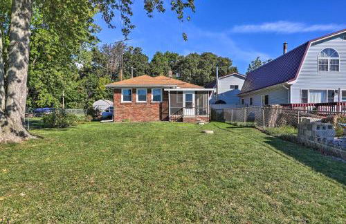 Lakefront Cottage with Fishing and Private Yard! - Foto 24