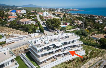 One80 Residences New Modern Apartment with amazing sea view to Gibraltar & Africa - Photo 17