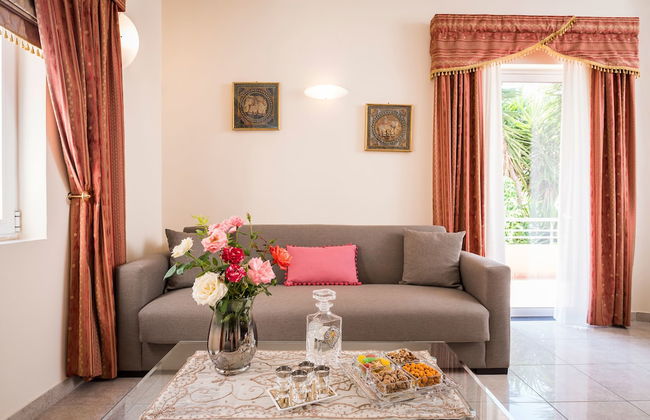 Steps to the Beach Spacious Home-Parking - Foto 32