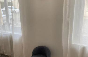 Charmant appartement-20 min Lyon-proche Aéroport-Eurexpo - Foto 5