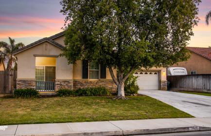 NorthWest Farmhouse - Photo 1