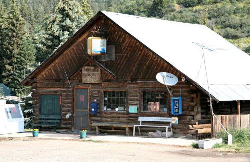 Pet-Friendly Cabin Getaway for Groups near Aspen, Colorado - Photo 22