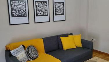 DP Apartments - Photo 4