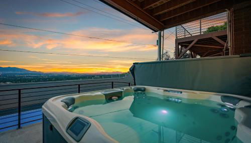 All-New Luxe Stay Views, Sauna & Hot Tub villa - Foto 2