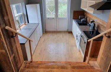 Apartment 3 The Old Drill Hall - Photo 4