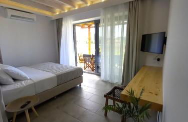 Lithos Villas - Photo 17