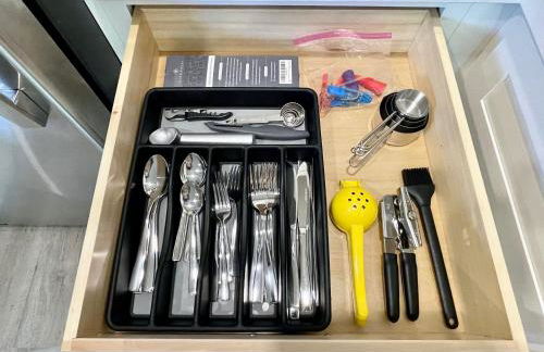 Downtown-King Bed-Top Floor-Parking-Wi-Fi - Foto 20