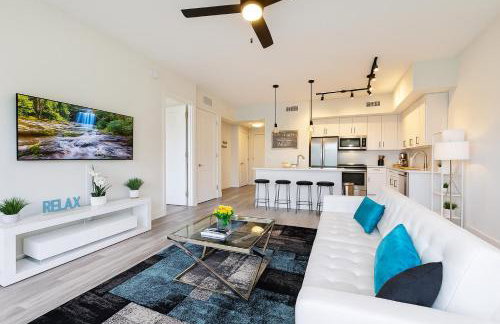 Lux place and cozy 3Beds 2Rooms enjoy life in WPB Gym, EV Station Nearby the downtown and beaches - Foto 1