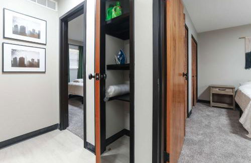 East Side Oasis 3BR 2 BA Coffee 5Min to Town East - Foto 22