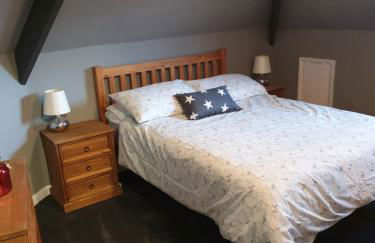 Lovely 4 bed House Sleeping 8 Near Ashbourne - Foto 49