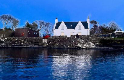 Carnmhor, Isle of Skye - Stunning 242 year old cottage on its own sea shore! - Foto 1