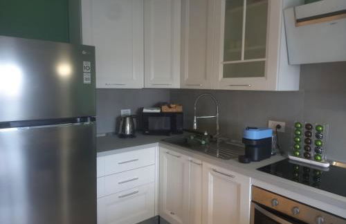 HOME SUITE HOME with FREE PARKING GARAGE - CON PARCHEGGIO INCLUSO nuovo con 2 camere da letto e due bagni - new apartament with 2 bdrooms 2 bathrooms- jellow SUBWAY METRO gialla Porta Romana 3 stops to Duomo - Foto 10