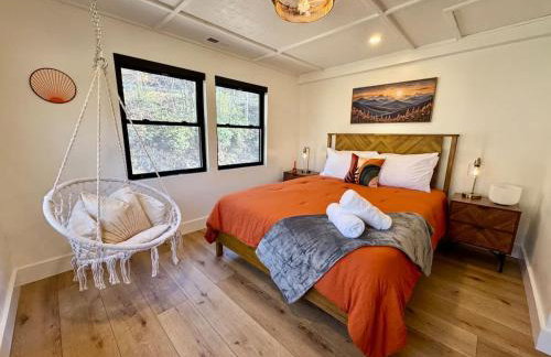 Cozy Creekside cabin- 35m to Boone - Photo 12