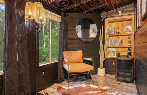 NEW! Hillside Getaway in the Pines, Games, Poker - Foto 11