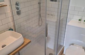 NEW 3 bedrooms Flat in Ashford near Heathrow - Foto 6